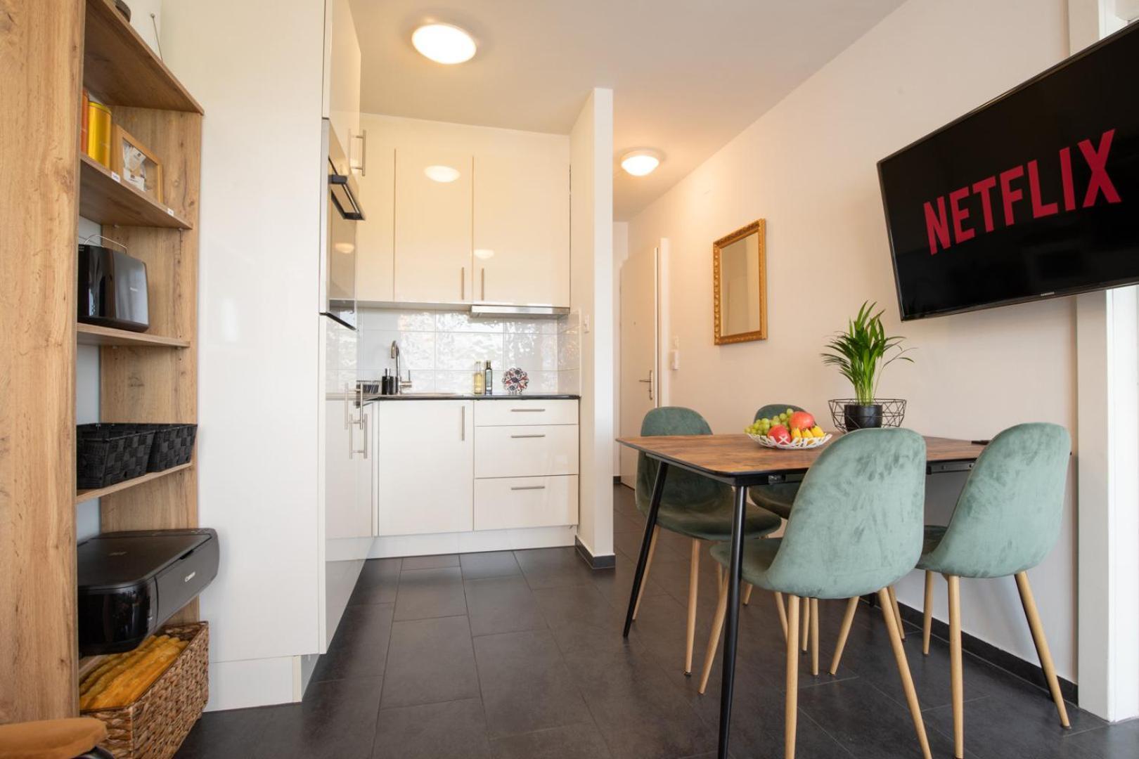 Special Modern Lisa Apartment Basel, Bahnhof Grossbasel 10-Star Exteriör bild