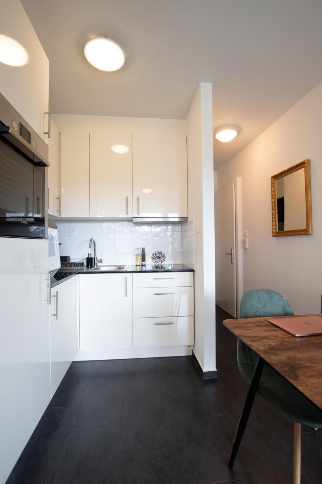 Special Modern Lisa Apartment Basel, Bahnhof Grossbasel 10-Star Exteriör bild